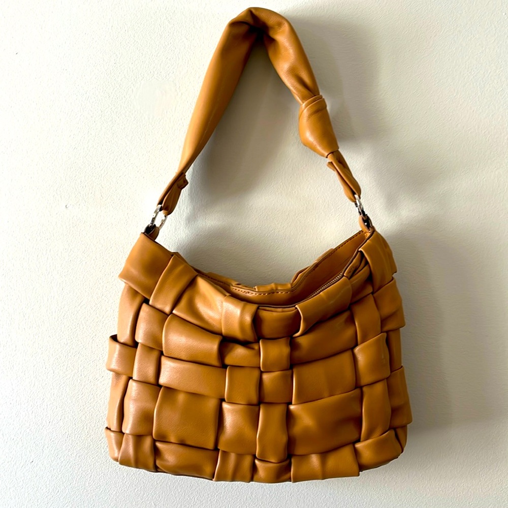 Mango Purse